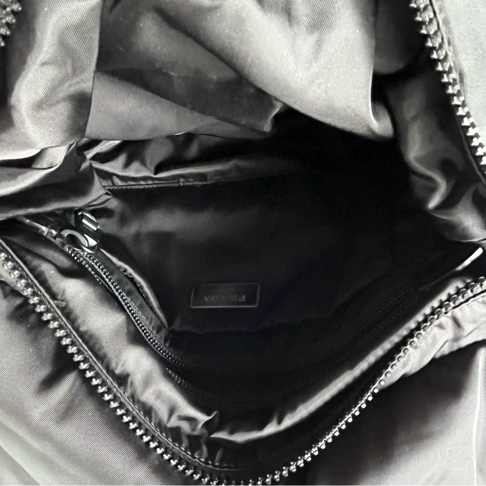 Prada Authentic Logo Stripe Messenger Bag Tessuto - Picture 14 of 16